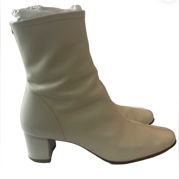 By Far Sofia Boots Off White Heeled Ankle Boot Leather Size 36 Women’s 5.5 - Picture 4 of 14